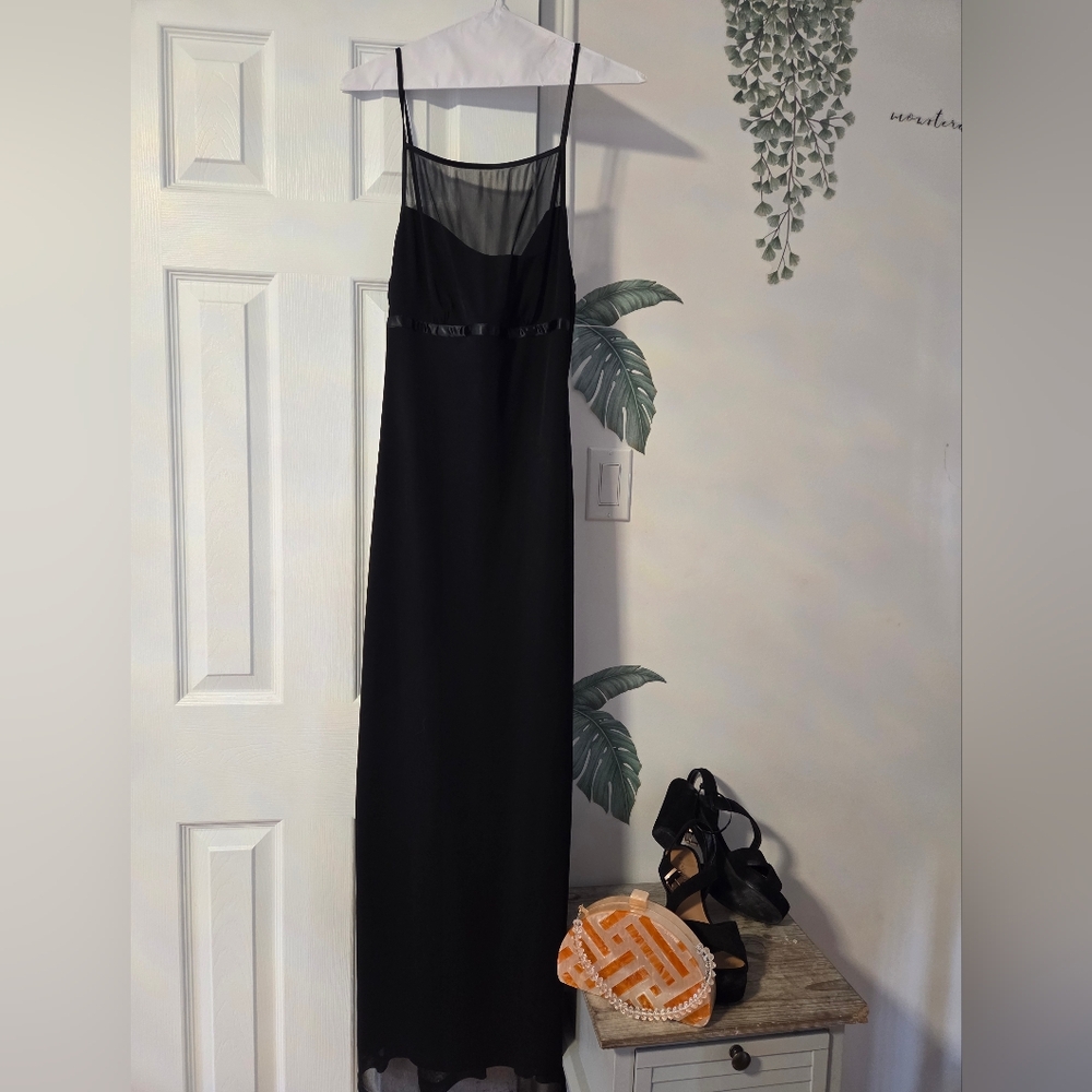 SmartSet LBD Made In Canada Small - Picture 2 of 7